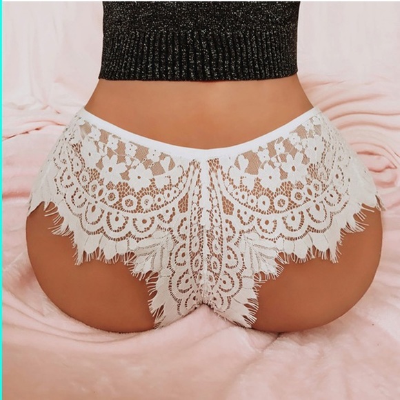 Lace Cheeky Shorts / Panties - Picture 6 of 15